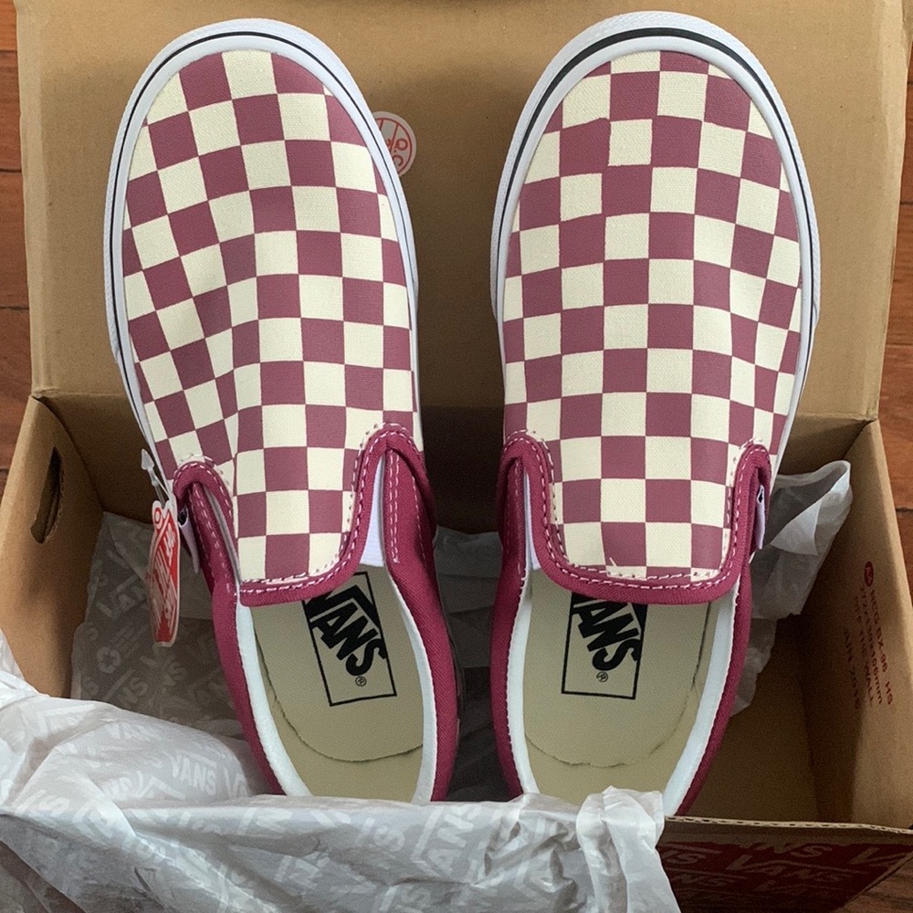 NEW checkerboard vans